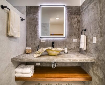 Papache 2 Bathroom