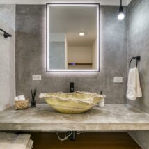 Papache 5 Bathroom