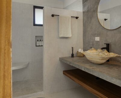 Papache 4 Bathroom